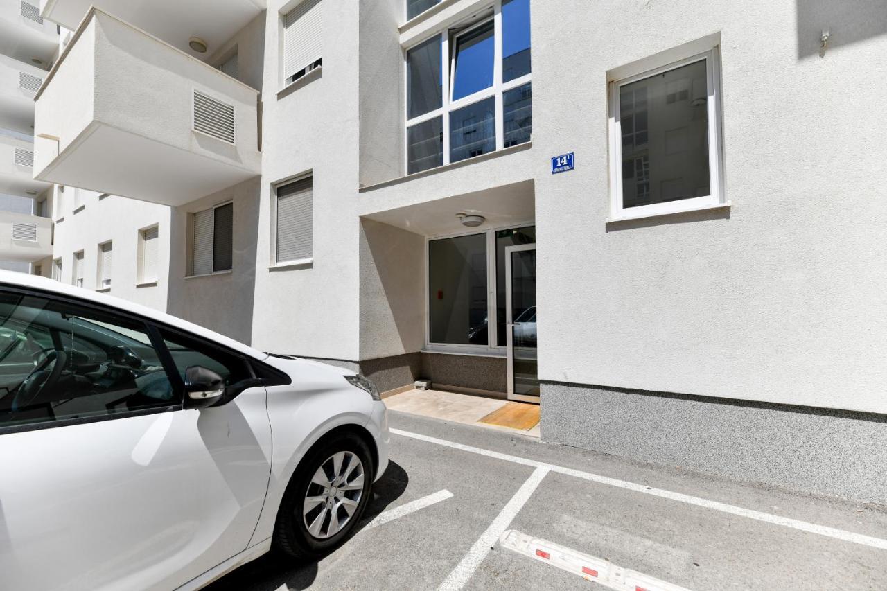 Modern Apartment For 2025' Vacation In ซาดาร์ ภายนอก รูปภาพ