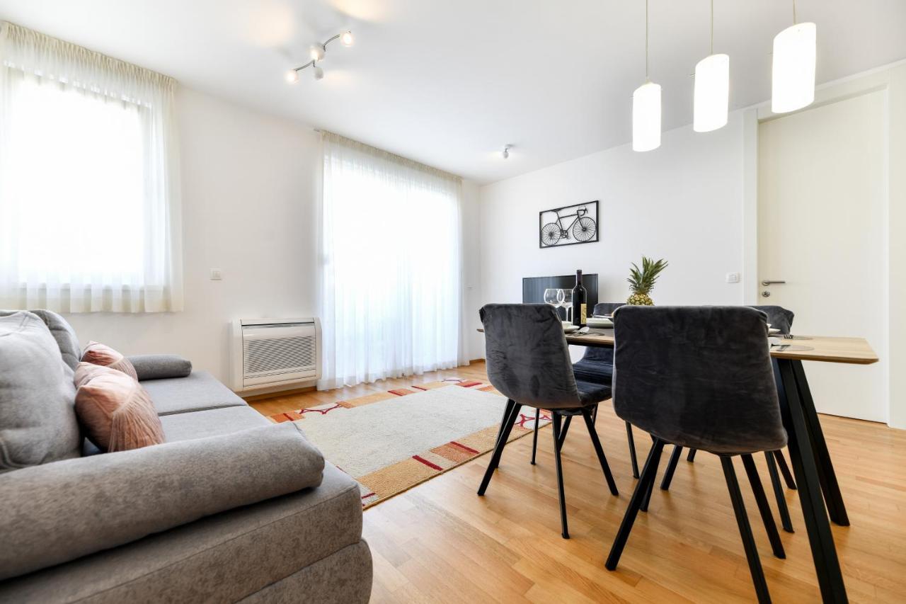 Modern Apartment For 2025' Vacation In ซาดาร์ ภายนอก รูปภาพ